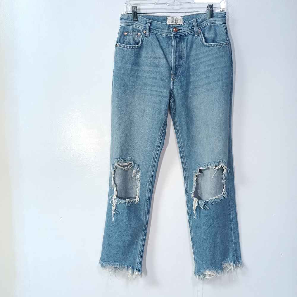 Free People we the free Maggie Mid Rise Jeans Straight Leg in Light wash Size 26